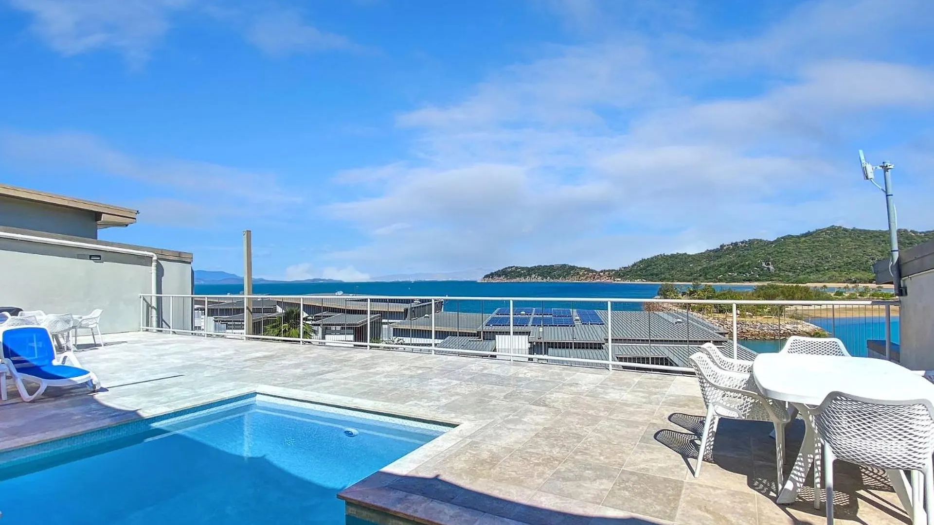 1 Bright Point Apartment 1407 耐莉湾